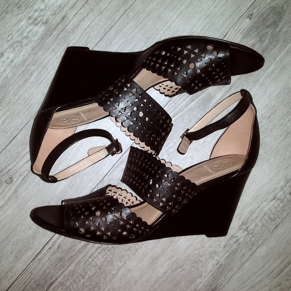 EUC Tory Burch Wedge Sandals - Picture 8 of 8